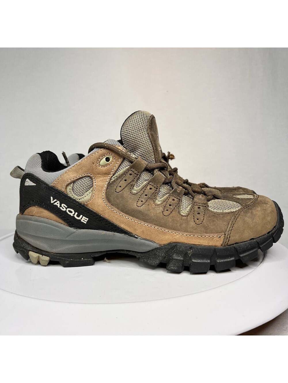Vasque 7317 Vibram Hiking Trail Shoes Boots Leather Upper Brown Gray Women's 10M